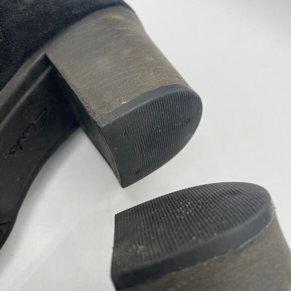 Clarks Black Suede Stacked Heel Ankle‎ Booties Size 8 - Picture 6 of 9